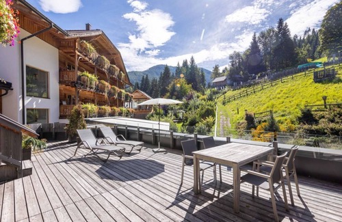 Haus House | "Alm-Suite" with bathtub, shower, WC (4-6 n.) - Natur- und Wellnesshotel Höflehner