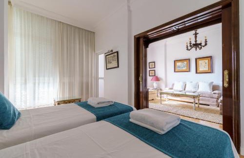 Ensanche Centro Apartment | ALMAR Puerto by AlohaMalaga