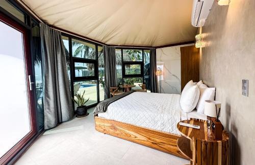 El Zonte Hotel | Almare Zonte - BeachFront Glamping Hotel