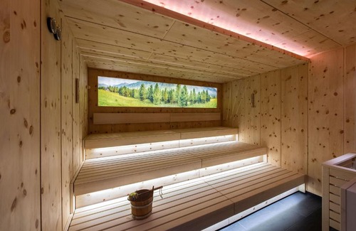 Sankt Margarethen im Lungau Hotel | ALMGUT - Mountain Wellness Hotel