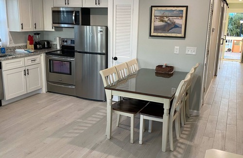 Surfside Beach Condo | Almost Heaven OCEANFRONT C Toes In The Sand Directly on BEACH Pets OK