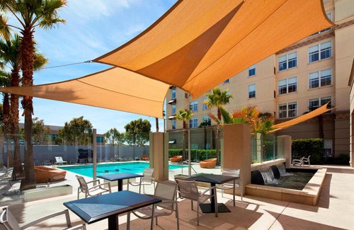 Newark Hotel | Aloft Silicon Valley