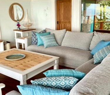 Lopes Villa | Aloha 14 private Villa with spectacular 180' Ocean views