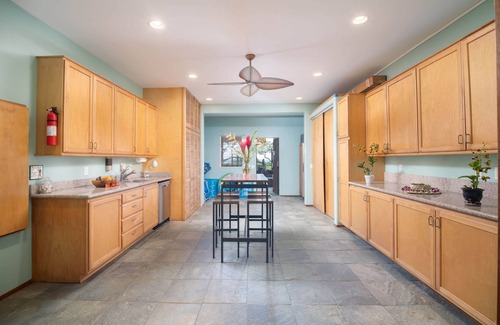 Kihei House | Aloha Aku Honu Suite – Experience the Spirit of Aloha