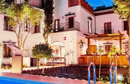 Albaicin Hostel | Alojamiento con encanto La Luna en el Alba