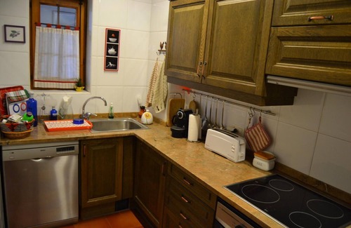 Alp Apartment | ALP IV - 8 PAX - Four Bedroom Apartment, Sleeps 8