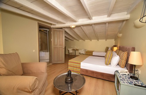 Kaleici Bed & Breakfast | Alp Pasa Gazetta - Special Class
