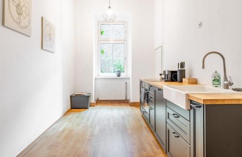 Altstadtviertel Apartment | Alpena Homes, Zentrum, Domblick, Küche
