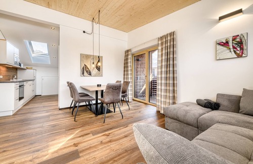 Schruns Apartment | Alpenblick Appartements - 3-zimmer Dachgeschoss