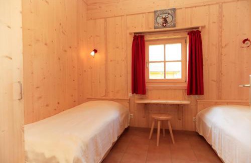 Seeon-Seebruck House | Alpenchalets Hotel Lambach