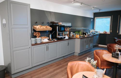 Furstenfeldbruck District Bed & Breakfast | Alpenglühen Smart Hotel