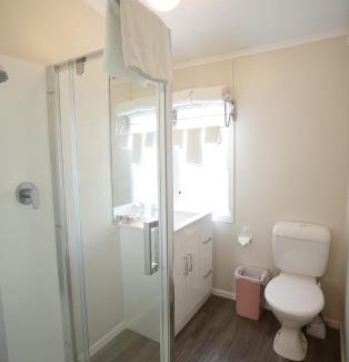 Epsom Hotel | Alpers Lodge & Conference Centre
