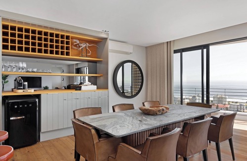 Sea Point Apartment | Alpha One 601 Penthouse by HMH