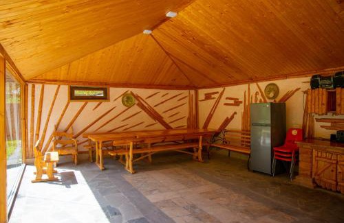 Yeghegis Bed & Breakfast | Alpina Guest House