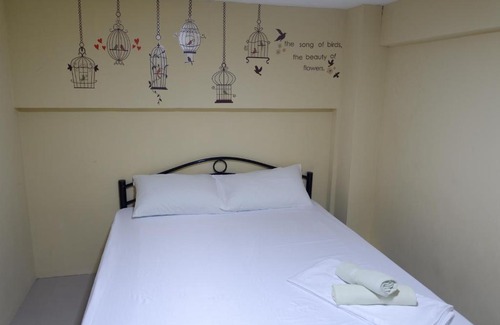 Silang Junction South Hotel | Alpina Monte Carlo Travellers Inn