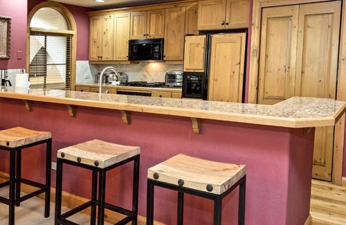Edwards Apartment | Alpine Club Condo