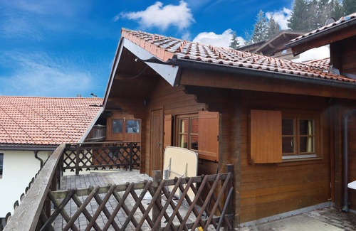 Hippach House | Alpine hut with a terrace and views