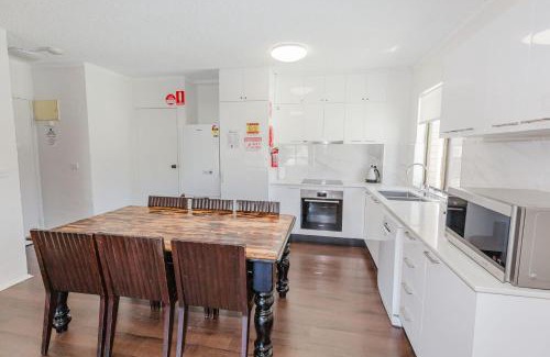 Jindabyne Apartment | Alpine Mountain View 34