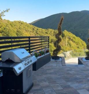 Pejë Villa | Alpine view villa