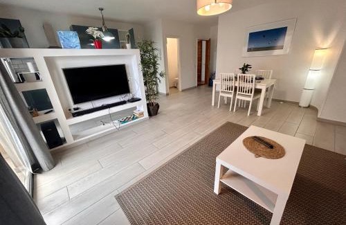 El Medano Apartment | Alquilaencanarias- Medano Beach Tarajal