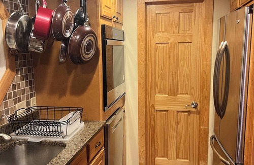 Salt Lake Mountain Resorts Cabin | Alta Supreme Chalet TRUE Ski In, Ski Out mid mountain slope side, Hot tub, WiFi