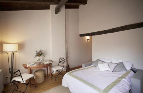 Old Town Apartment | Altalea by clabao