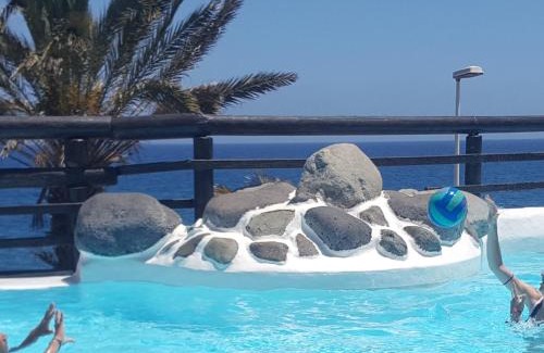 Bahia Feliz Apartment | Altamar Beachfront