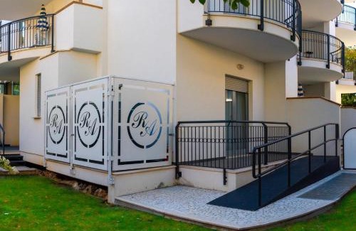 Roseto degli Abruzzi Apartment | Altamira Residence