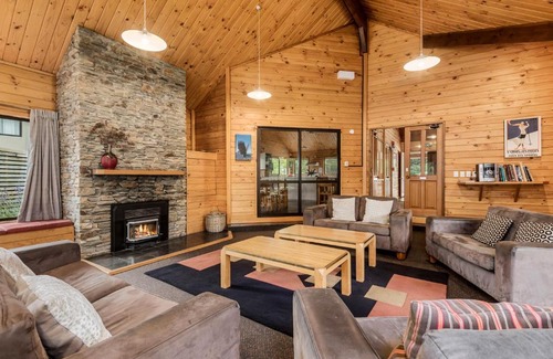 Wanaka House | Altamont Lodge