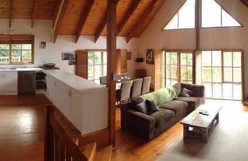 Merrijig House | Altavilla (base of MT BULLER)