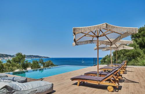 Argassi Villa | Althea Lavish Estate - Villa & Suite