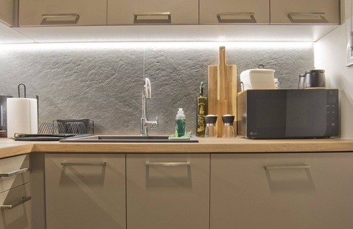 Kinosargous Apartment | Althea Luxury Apt City View, Walk to Acropolis