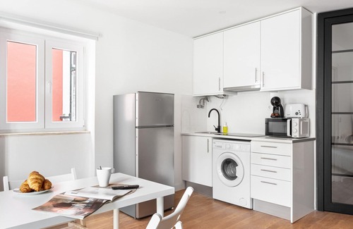 Sacramento Apartment | ALTIDO Elegant 1-BR Flat in Perfect Centre