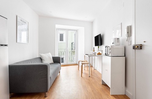 Sacramento Apartment | ALTIDO Splendid 1-BR Flat in Perfect Centre