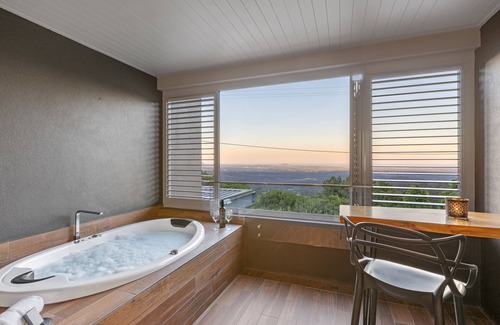 Montville Hotel | Altitude on Montville