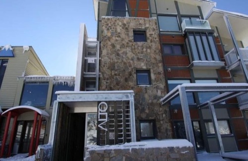 Mount Buller Apartment | ALTO 603 - Beautiful three bedroom apartment along side Bourke street