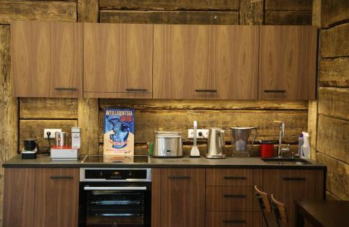 Liepaja Apartment | Altribute Studio w Sauna Secure Parking wifi 90mbs