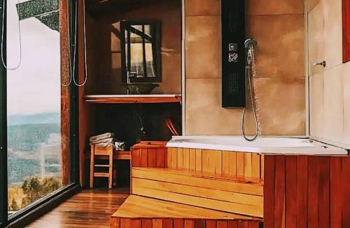 Lanin National Park Ski Chalet | Alucinante Casa en Montaña con Pileta, Jacuzzi y Vista a San Martín de los Andes