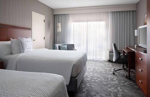 Camelback East Hotel | Always a Great Idea To Unwind and Restore on your Stress-Free Vacation!