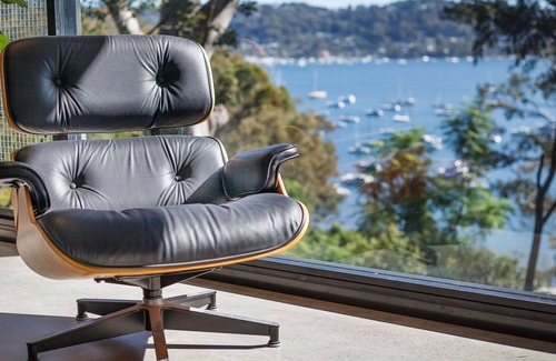 Newport House | Alya House: The Luxury Pet-Friendly Accommodation with Private Beach