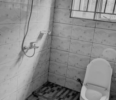 Kigali House | Alyan Inn