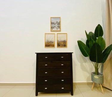 Kluang House | Alyn Home Kluang II Netflix Wifi Coway