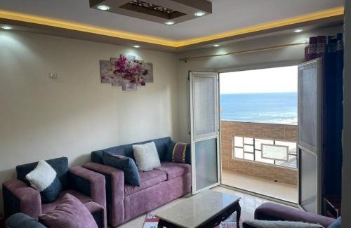 Al-'Amriyah Apartment | Alzohour Family condo with panoramic sea view