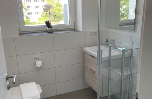 Amberg Apartment | AM Fleurystr, komfortabel, ZENTRAL in Amberg mit Parkplatz!