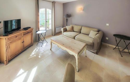 Saint-Laurent-de-la-Cabrerisse House | Amazing Home In Saint-Laurent-De-La-Cabrerisse