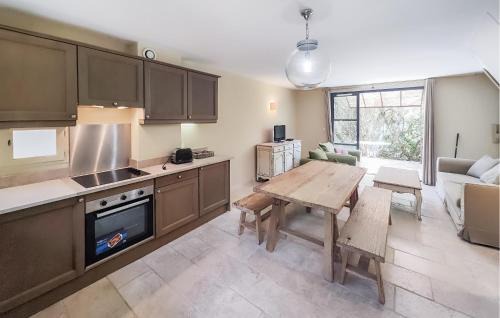 Saint-Laurent-de-la-Cabrerisse House | Amazing Home In Saint-Laurent-De-La-Cabrerisse