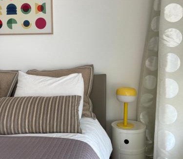 Prilly Apartment | AM3Office apartment Lausanne new, cozy, central, fast Wi-Fi & contactless check-in