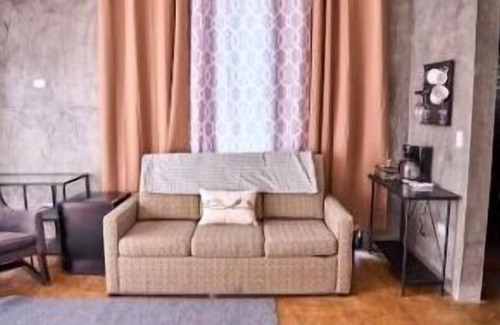 Valle de Guadalupe Cabin | Ama@tierraamanda A cabin in heart of the valley