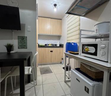 Wack-Wack Greenhills Apartment | AMA Tower Studio, 8th flr, near DMW and SM Megamall