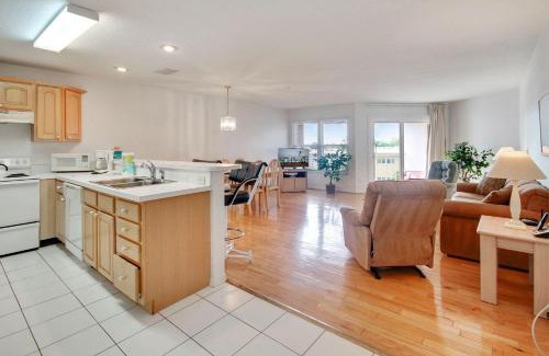Treasure Island House | Amadeus 7